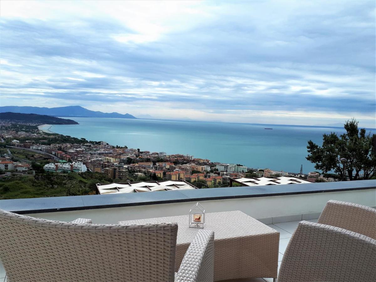 Villa Treglia B&B Formia Exterior photo